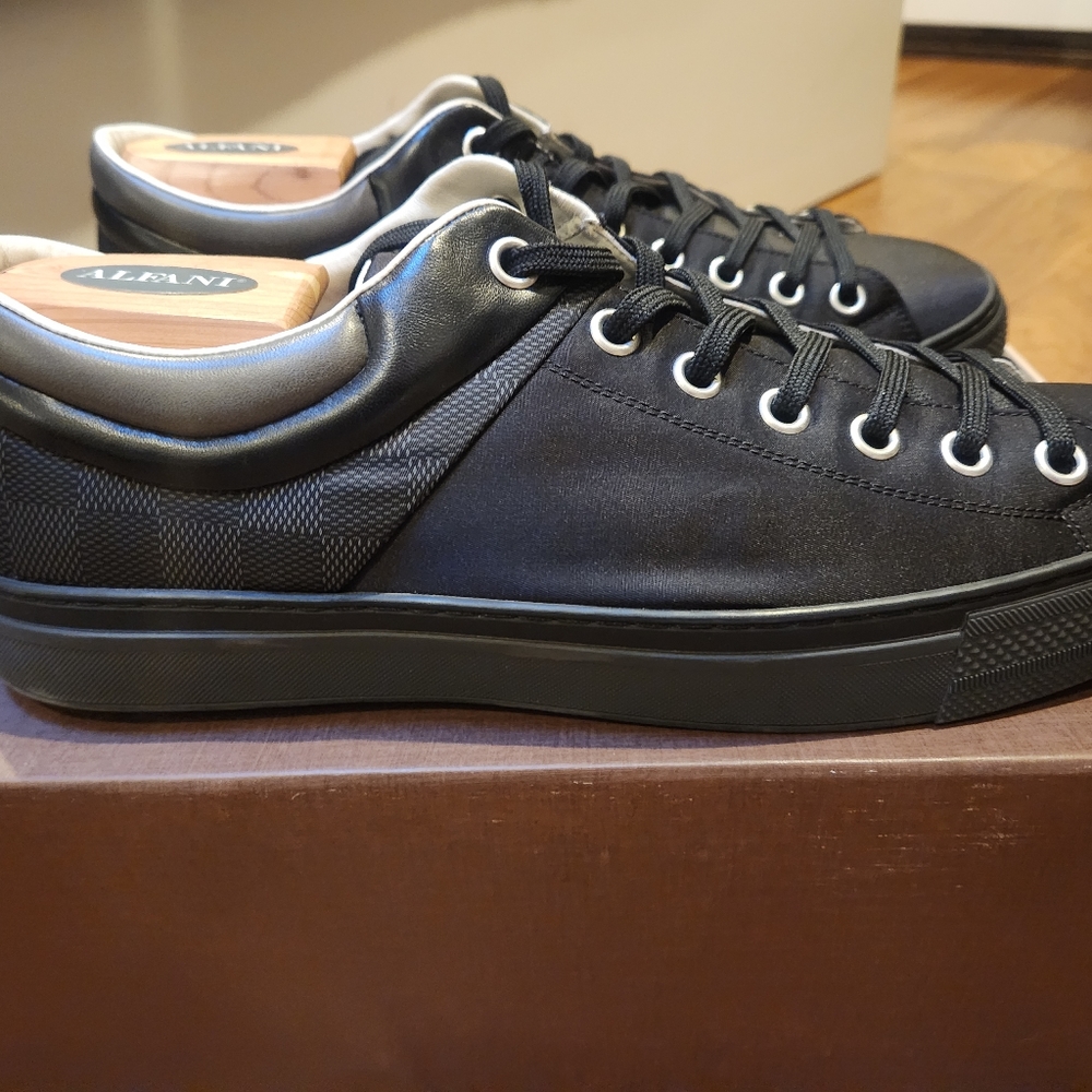 Louis Vuitton Sprinter Sneaker